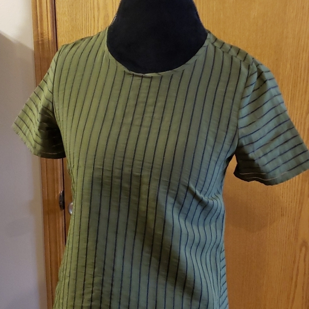 J crew striped olive short sleeve top high low hem